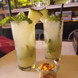 Fresh Melon Mojito