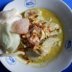 Lontong Opor Ayam Suwir