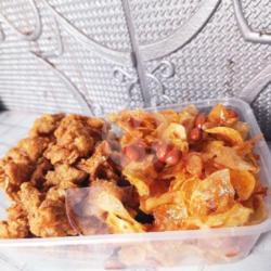 Kulit Ayam Crispy  Dan Kering Kentang Kacang Porsi Jumbo