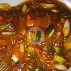 Nila Asam Manis