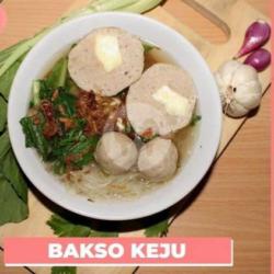 Campur Bakso Keju