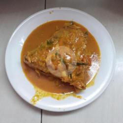 Ikan Kepala Kakap Merah Gulai