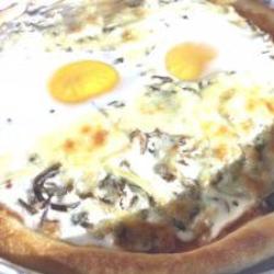 Pizza Telur