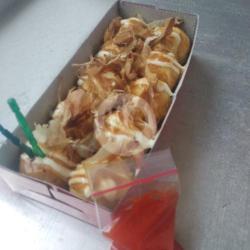 Takoyaki 10 Pcs Isi Gurita ( Octopus )