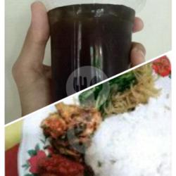 Nasi Tongkol Balado   Es Cao / Cincau Hitam