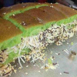 Pandan Coklat Kacang Keju Susu