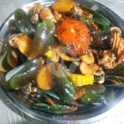 Bancakan Seafood Asam Manis