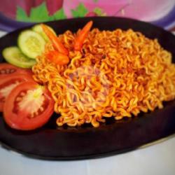 Indomie Goreng  Telor Ceplok Goreng