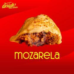 Dada Ayam Geprek Mozzarela