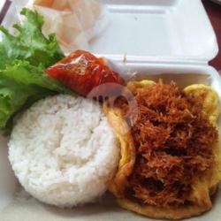 Nasi Telur Dadar Serundeng Nagih