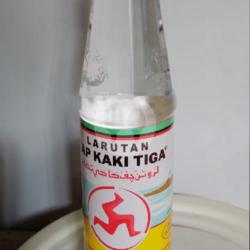 Larutan Cap Kaki Tiga