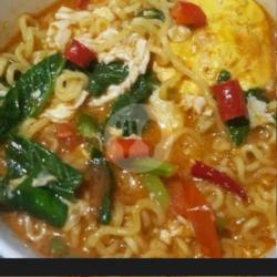 Indomi Ayam Bawang 2 Telor Emping Sayuran