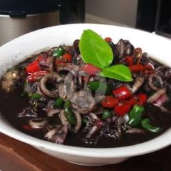 Cumi Bumbu Hitam