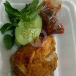 Ayam Goreng Penyet