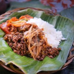 Nasi Gudeg Suwir Ayam Kampung