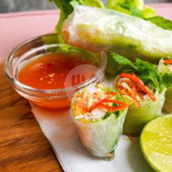 Vietnamese Rice Paper Roll