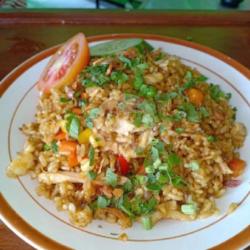 Nasi Goreng Hongkong  1mineral Gelas