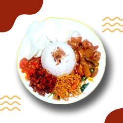 Nasi Uduk Kikil