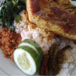 Nasi Telor Dadar Goreng Rames