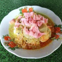 Lontong Gulai Campur Telor Rebus