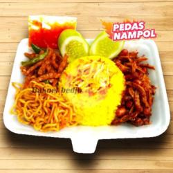 Nasi Kuning   Teri Kacang Pedas