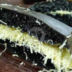 Martabak Brownis Cokelat Keju