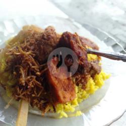 Nasi Kuning Telur   Ayam