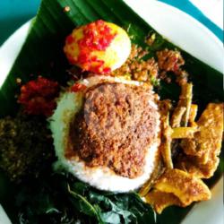 Nasi Remes Telor Balado