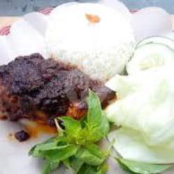 Nasi Ayam Goreng Sambel Hitam