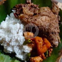 Nasi Gudeg Paha Atas