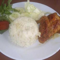 Ayam Goreng Sayap Ungkep Komplit