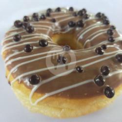 Donat Lumer Capucino