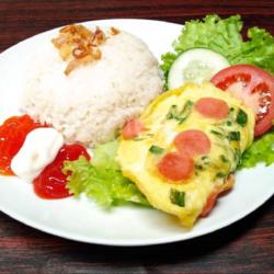 Nasi Omlete Sosis