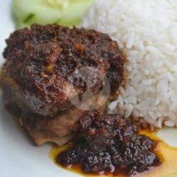 Bebek   Nasi Sambel Hitam/hijau