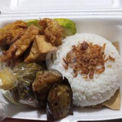 Nasi Pecal Ayam Cabeijo