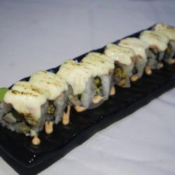 Salmon Tuna Cheese Garlic Roll