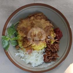 Nasi Kuning Telor Dadar Balado