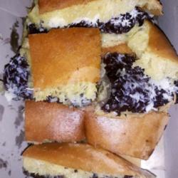 Martabak Manis Keju Ketan Susu