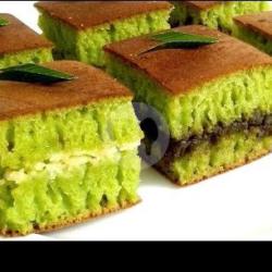 Martabak Pandan Ketan Kacang