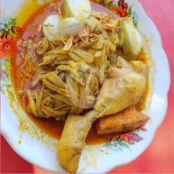 Lontong Sayur Ayam   Tahu   Krupuk & Sambal