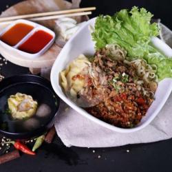 Mie Ayam Bakwan Naga Jumbo