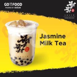 Jasmine Milk Tea