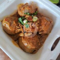 Cilok Ayam Bumbu Kacang