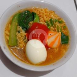 Indomie Rebus Rasa Soto Extra Dumpling Chees   Telur Rebus