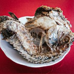 Nasi Ikan Nila Goreng