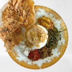 Nasi Padang Peyek Udang - Rm Padang Buaran