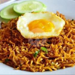 Mie Goreng Telor Dua