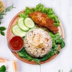 Tutug Oncom Ayam Goreng Sederhana