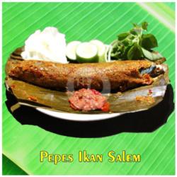 Pepes Ikan Salem