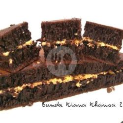 Brownis Kombinasi